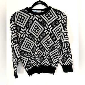 Vintage Gitano Crew neck Sweater Black and White Geometric Print Size Medium